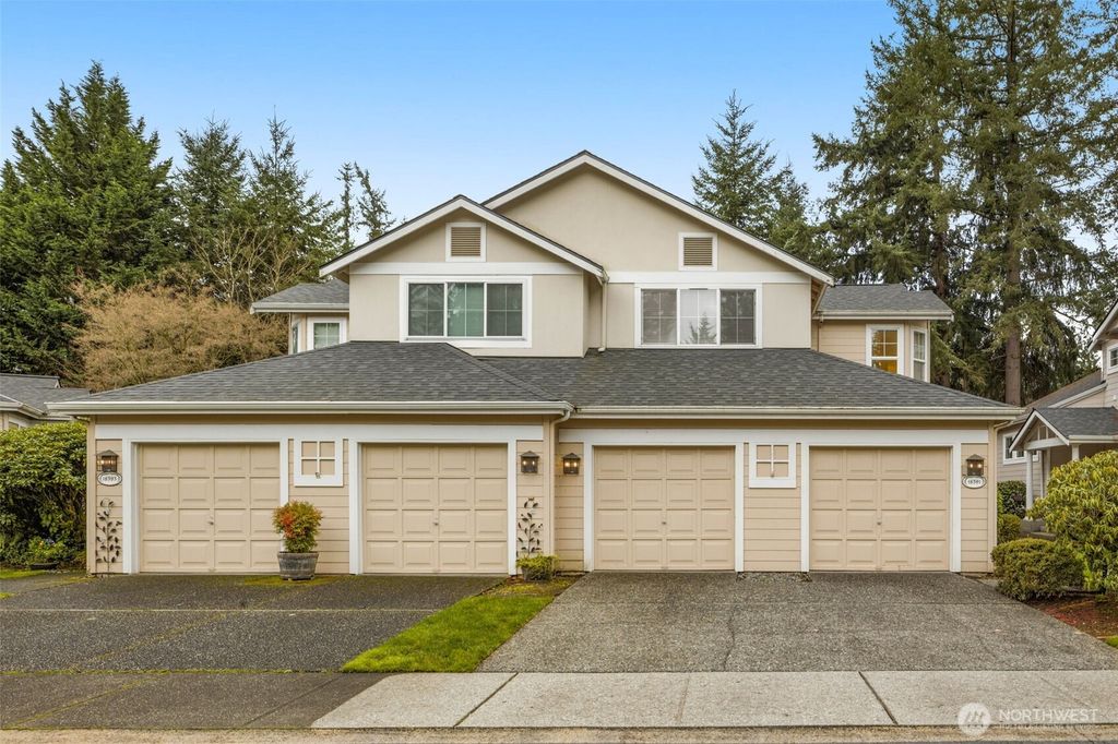 18391 NE 97th Court, Redmond, WA 98052