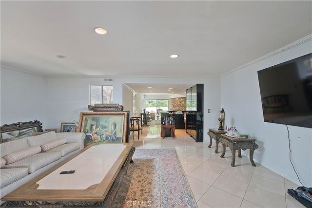 3102 Dona Sofia, Studio City, CA 91604