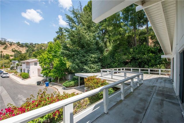 3102 Dona Sofia, Studio City, CA 91604
