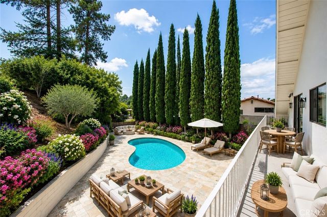 3102 Dona Sofia, Studio City, CA 91604