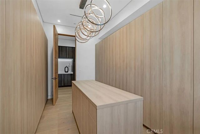 13016 Chandler, Sherman Oaks, CA 91401