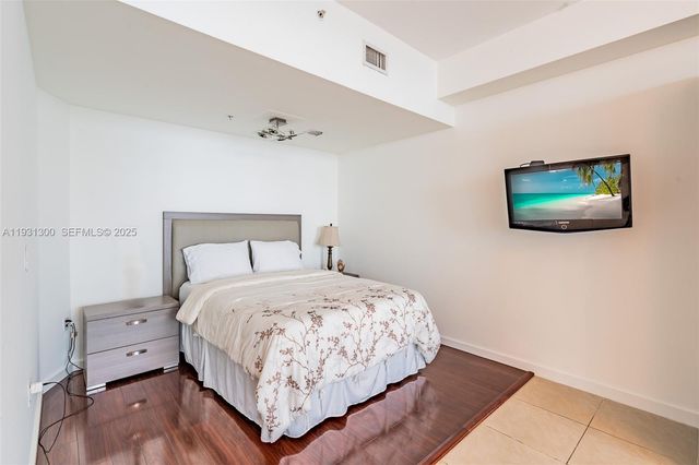 725 NE 22nd St 9E, Miami, FL 33137