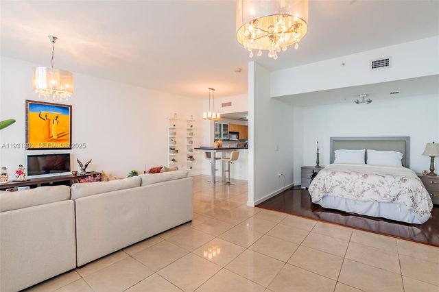 725 NE 22nd St 9E, Miami, FL 33137