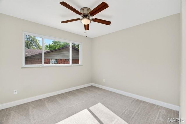 117 Old Oaks Drive, Ballwin, MO 63011