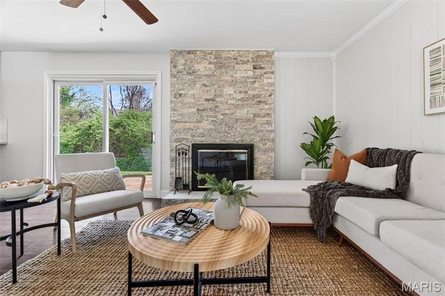 117 Old Oaks Drive, Ballwin, MO 63011