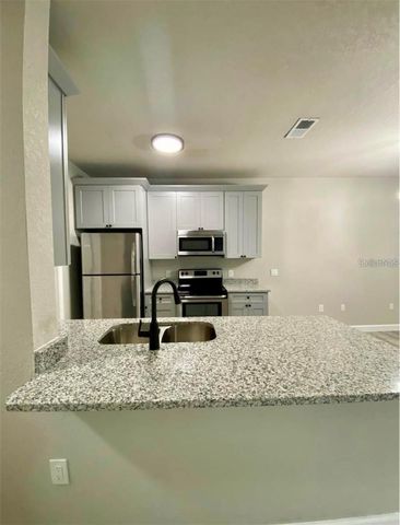 3011 HEMINGWAY CIRCLE 3011, Haines City, FL 33844