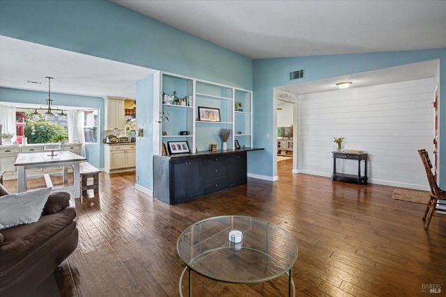 456 Marbella Ln, Vacaville, CA 95688