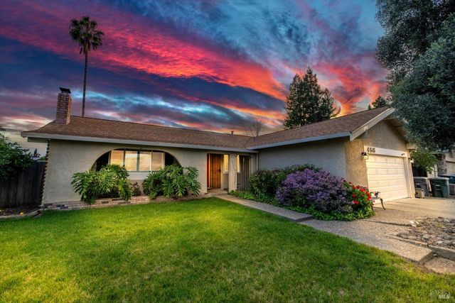 456 Marbella Ln, Vacaville, CA 95688