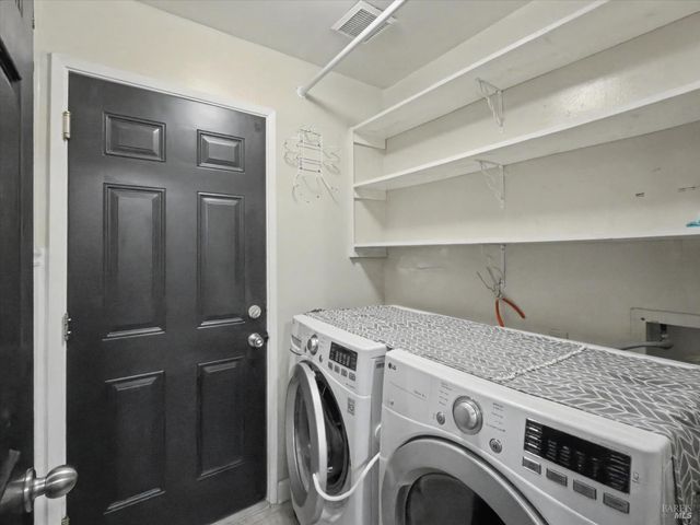 456 Marbella Ln, Vacaville, CA 95688