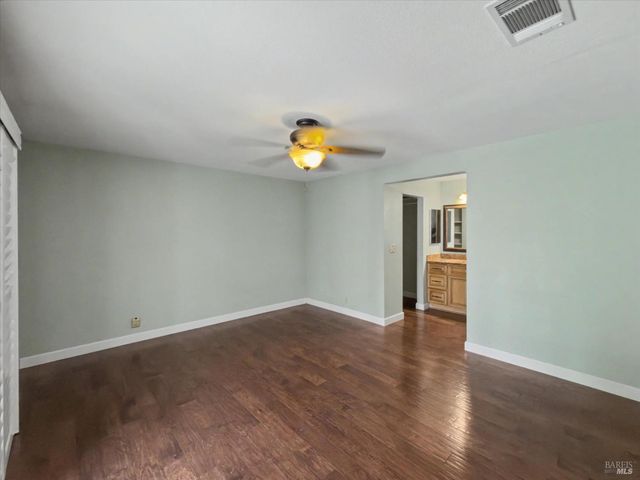 456 Marbella Ln, Vacaville, CA 95688