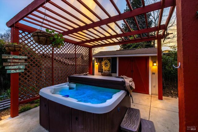 456 Marbella Ln, Vacaville, CA 95688