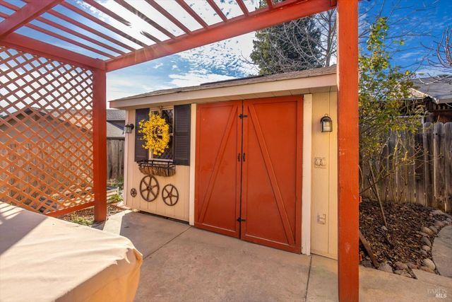 456 Marbella Ln, Vacaville, CA 95688