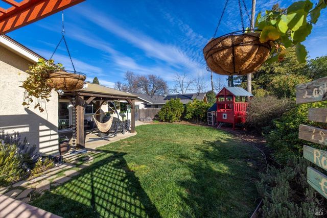 456 Marbella Ln, Vacaville, CA 95688