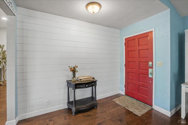 456 Marbella Ln, Vacaville, CA 95688