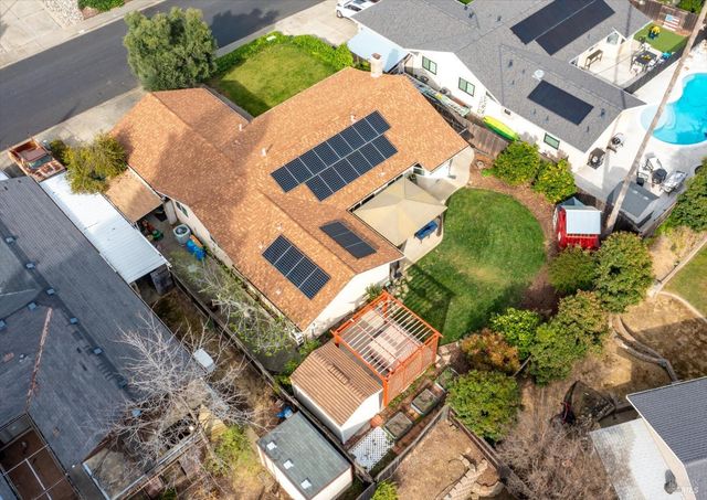 456 Marbella Ln, Vacaville, CA 95688