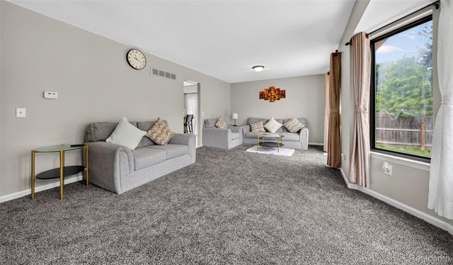 3703 Alderdale Drive, Sterling Heights, MI 48310