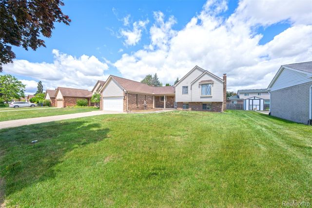 3703 Alderdale Drive, Sterling Heights, MI 48310