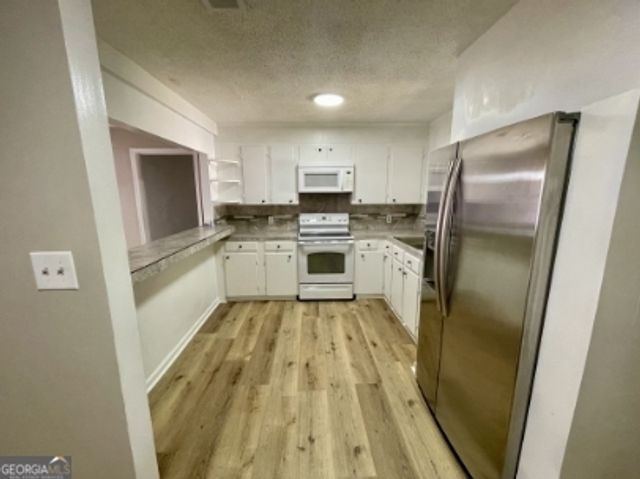 1595 Winston Drive, Macon, GA 31206