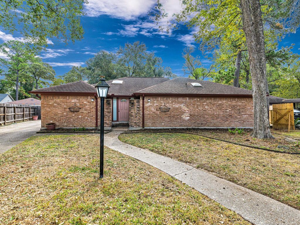 22906 Squirrel Tree Street, Spring, TX 77389
