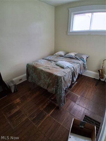 18658 Abby Avenue, Euclid, OH 44119