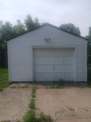 18658 Abby Avenue, Euclid, OH 44119