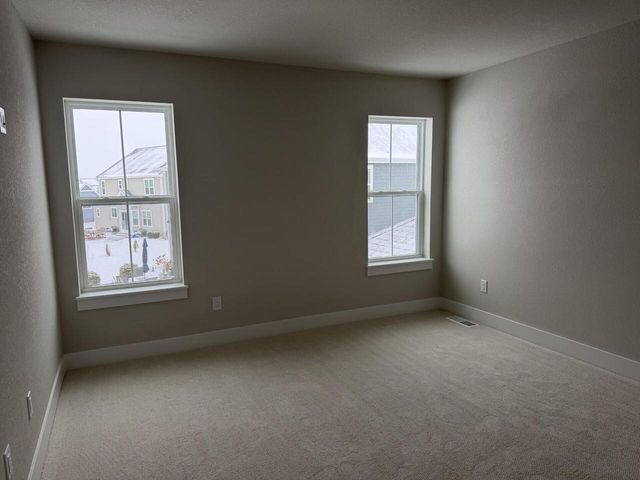 N50W19615 Tamarind WAY, Menomonee Falls, WI 53051