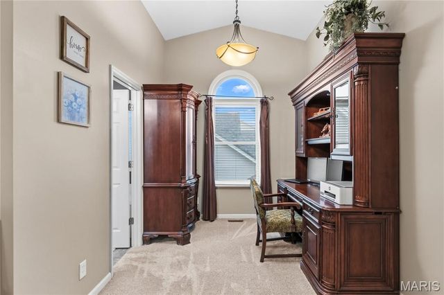 122 Courtfield Drive, O'fallon, MO 63366