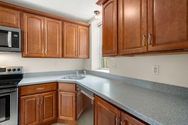 1419 Commonwealth Ave. 404, Boston, MA 02135