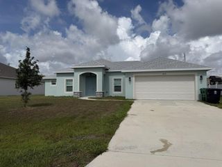 4634 SW Athena Drive, Port St. Lucie, FL 34953