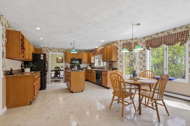 43 Hampshire Road, Peabody, MA 01960