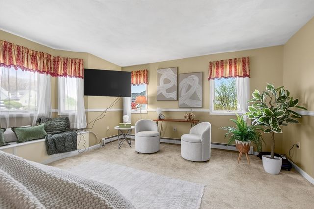 43 Hampshire Road, Peabody, MA 01960