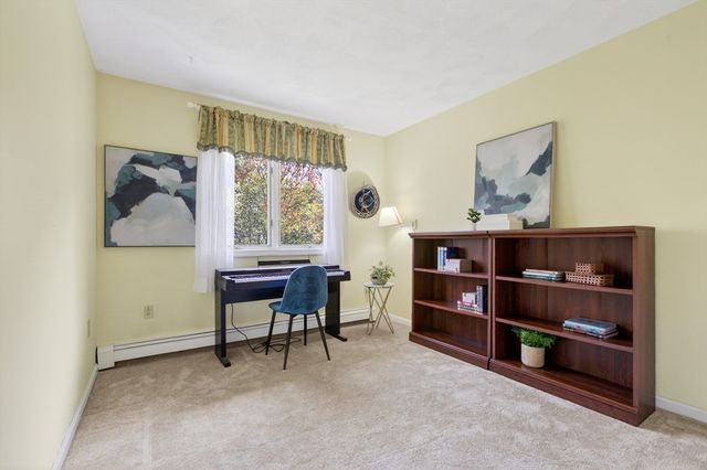 43 Hampshire Road, Peabody, MA 01960