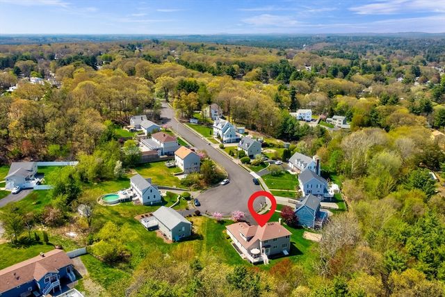 43 Hampshire Road, Peabody, MA 01960