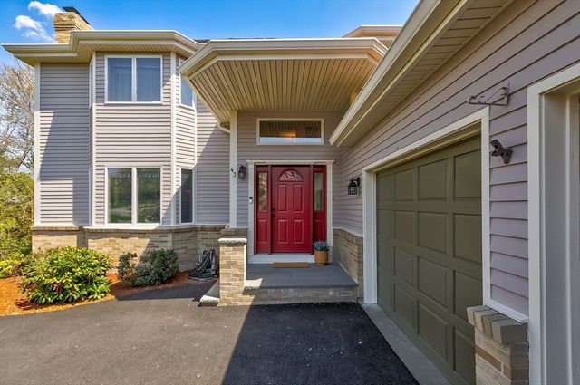 43 Hampshire Road, Peabody, MA 01960