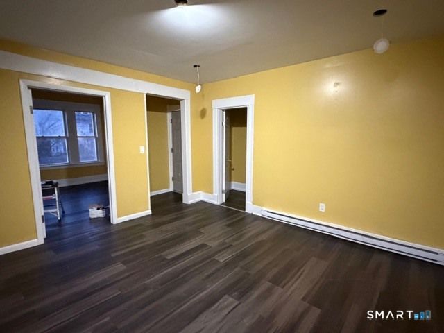 390 Willow Street 2, Waterbury, CT 06710