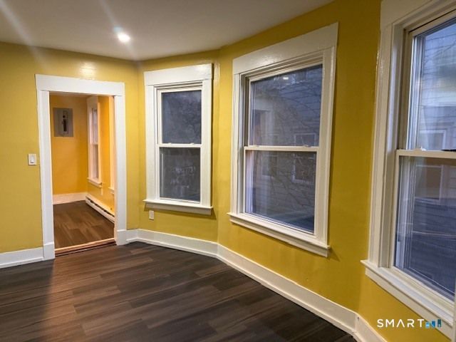 390 Willow Street 2, Waterbury, CT 06710