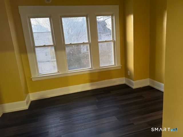 390 Willow Street 2, Waterbury, CT 06710