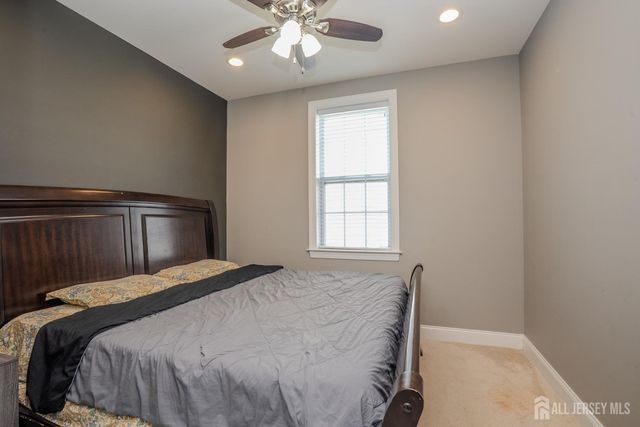 27 Greylynne Drive, Monroe, NJ 08831