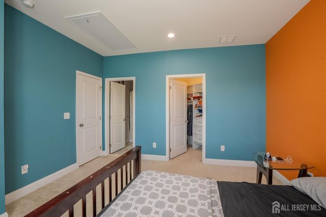 27 Greylynne Drive, Monroe, NJ 08831