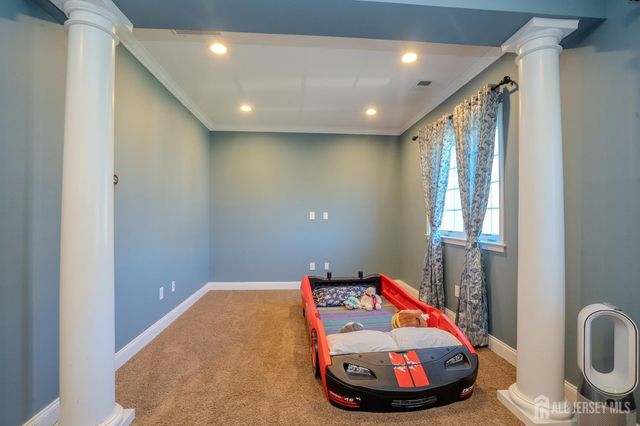 27 Greylynne Drive, Monroe, NJ 08831