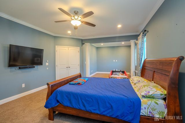 27 Greylynne Drive, Monroe, NJ 08831