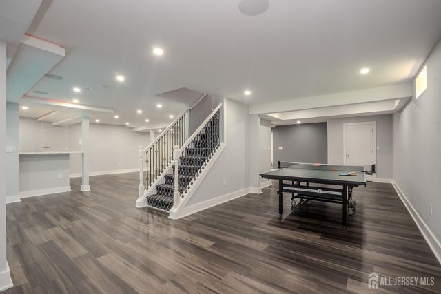 27 Greylynne Drive, Monroe, NJ 08831