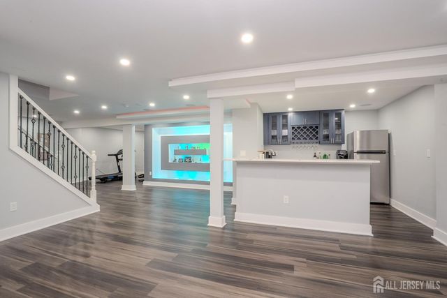 27 Greylynne Drive, Monroe, NJ 08831