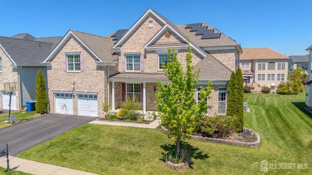 27 Greylynne Drive, Monroe, NJ 08831