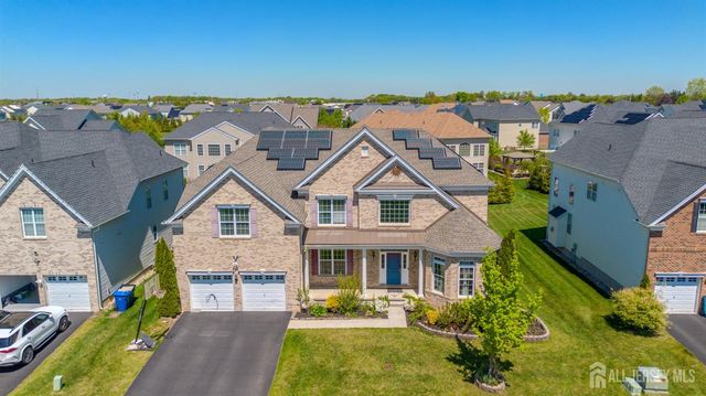 27 Greylynne Drive, Monroe, NJ 08831