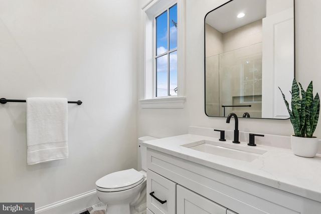 6217 PLAINVIEW RD, Bethesda, MD 20817