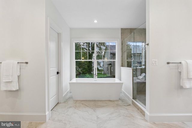 6217 PLAINVIEW RD, Bethesda, MD 20817