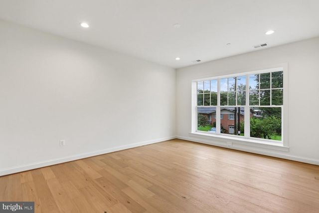 6217 PLAINVIEW RD, Bethesda, MD 20817