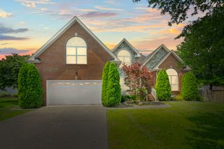 1245 Amherst Ct, Gallatin, TN 37066