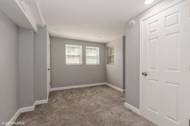 1060 N Spaulding Avenue 1, Chicago, IL 60651